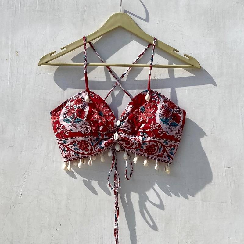Navratri-red-big-floral-removable-pads-top-kj10119