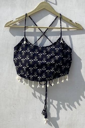 Navratri-black-floral-removable-pads-top-kj10120
