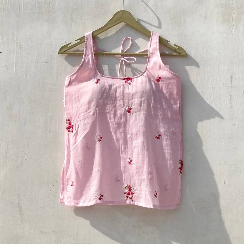 Pink-halter-neck-hand-embroidery-mulmul-with-removable-pads-kurti-top-kj10158