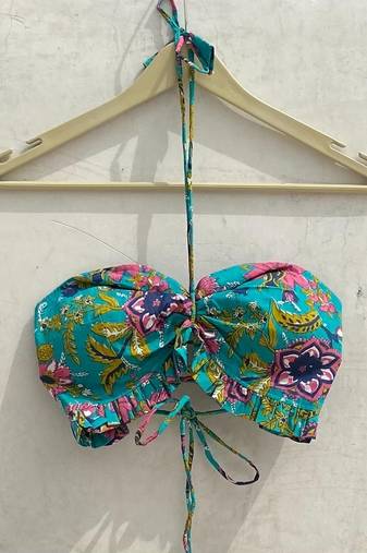 Rama-green-jaal-removable-pads-criss-cross-top-bralette-kj10178