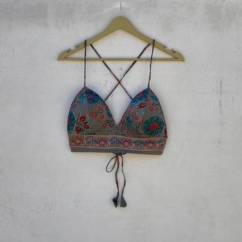 Grey-floral-removable-pads-bra-kj10260 1