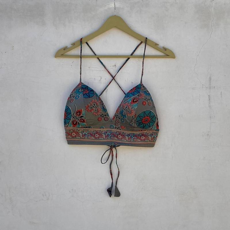 Grey-floral-removable-pads-bra-kj10260