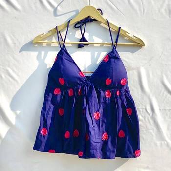 Navy-blue-heart-tree-removable-pads-top-kj10312 1