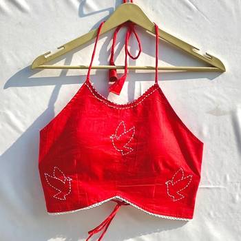 Red-bird-criss-cross-removable-pads-top-kj10316 1
