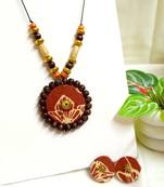 Brown fabric wooden beads neckset
