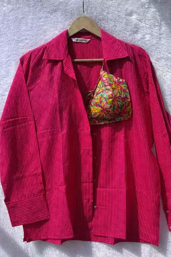 Pink-kantha-shirt-and-multicolor-frill-bra-combo-kj10382