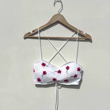 Pink-floral-ring-embroidery-removable-pads-bra-kj10399 1