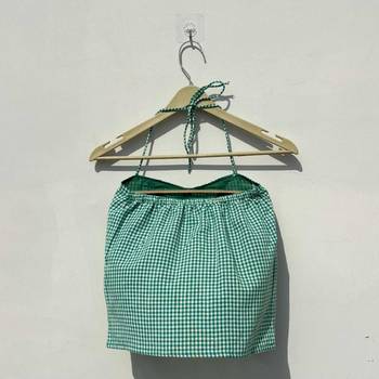 Green-checks-retro-removable-pads-top-kj10407 2