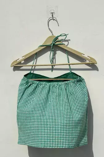 Green-checks-retro-removable-pads-top-kj10407