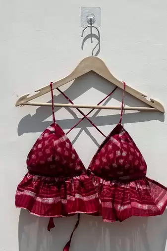 Rasberry-batik-frill-removable-pads-bralette-kj104125