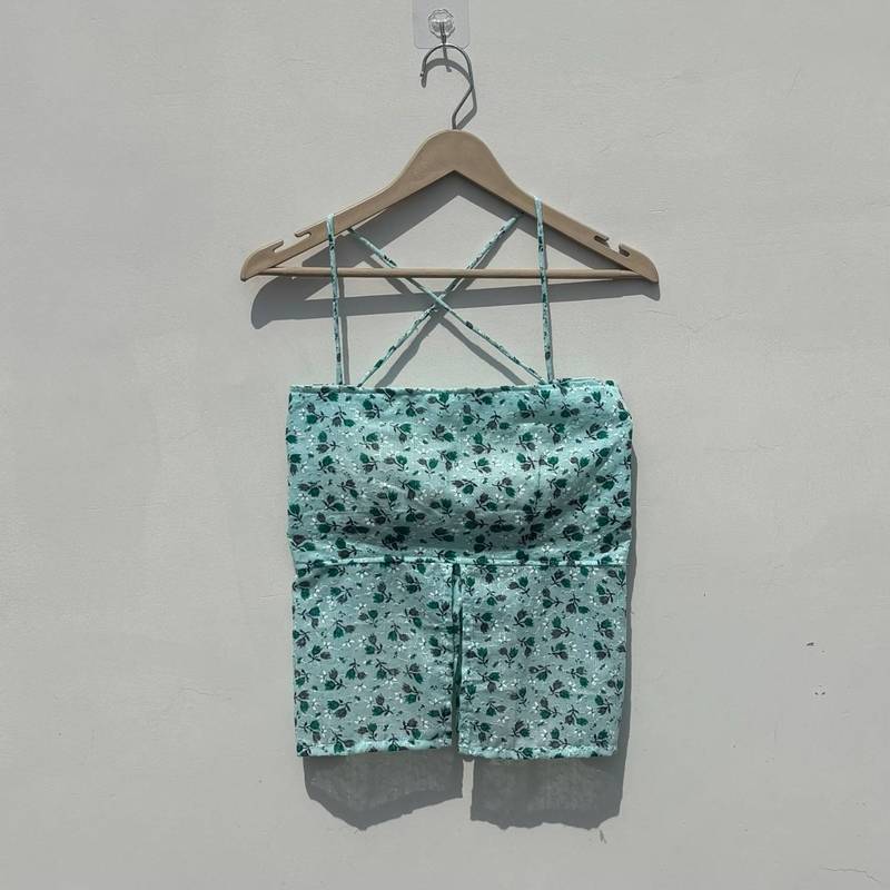 Cyan-chikan-noodle-strape-removable-pads-top-kj10428