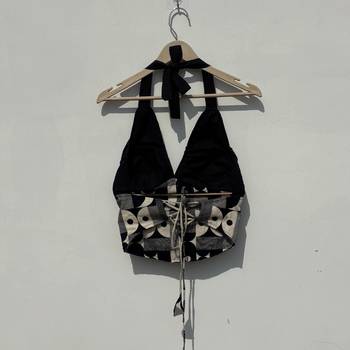 Black-abstract-stuffed-halter-top-kj10433 2