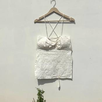 Off-white-chikan-removable-pads-kurti-top-kj10439 1