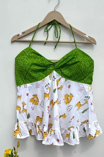Green-bandhej-with-animal-print-padded-top-kj10471