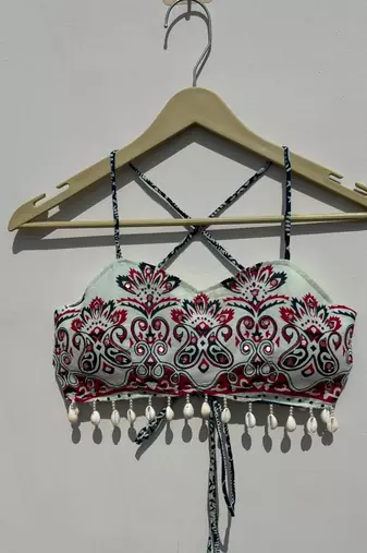 Navratri-mirror-embroidery-white-red-chaap-printed-criss-cross-padded-top-kj10471