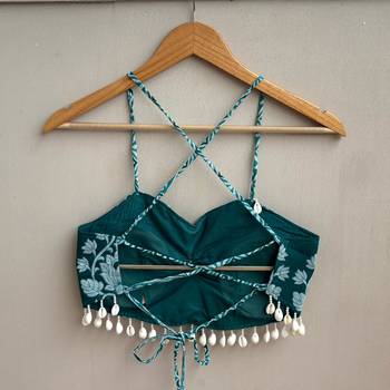 Navratri-teal-green-floral-butta-with-shell-padded-top-kj10488 2