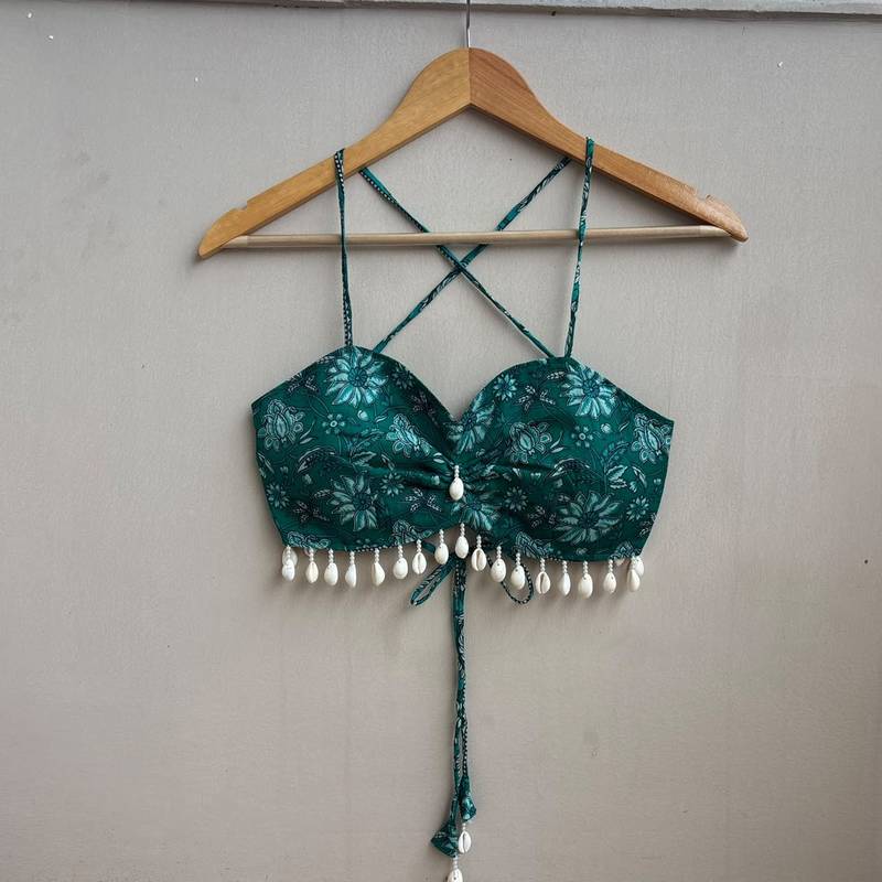 Navratri-rama-green-jaal-with-shell-padded-top-kj10495