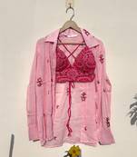 Pink-thread-embroidery-shirt-and-polka-floral-bra-combo-kj10500