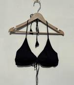 Black-plain-snail-shape-padded-bra-kj10512