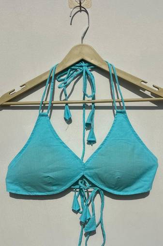 Blue-plain-snail-shape-padded-bra-kj10513