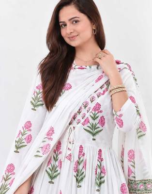 Women's Floral Printed Cotton Anarkali Kurta Set with Pants and Dupatta 5