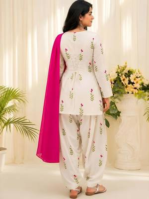 Women's Floral Printed Cotton Short Kurti with Patiala Salwar and Dupatta Set 3