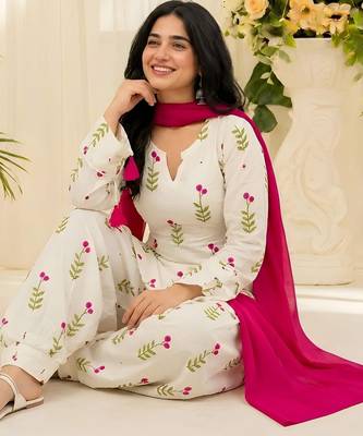 Women's Floral Printed Cotton Short Kurti with Patiala Salwar and Dupatta Set 5