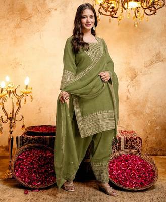  Embroidery Work Crunchy Straight Kurta Shalwar and Dupatta Set 3