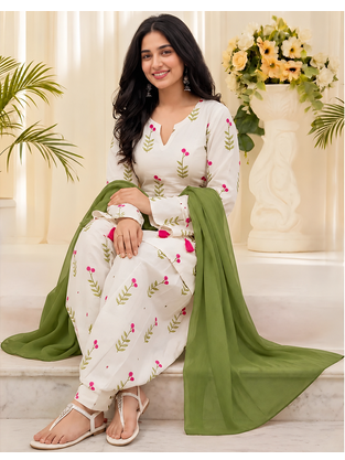 Women's Floral Printed Cotton Short Kurti with Patiala Salwar and Dupatta Set 4