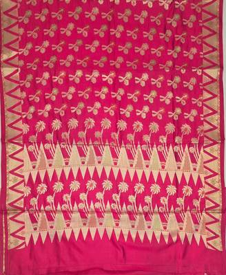 Red silk blend woven saree with blouse 6