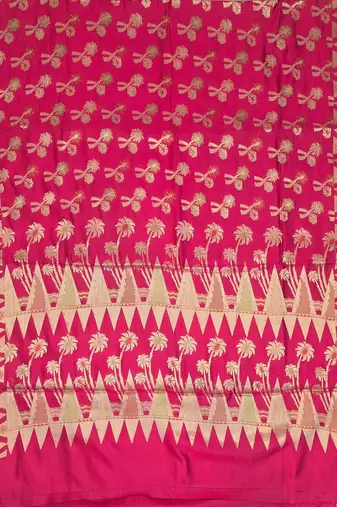 Red silk blend woven saree with blouse