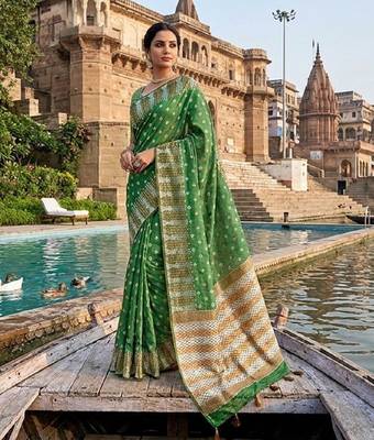 Mehndi blended cotton woven saree with blouse 2
