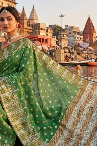 Mehndi blended cotton woven saree with blouse