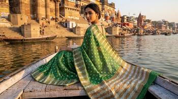 Mehndi blended cotton woven saree with blouse 5