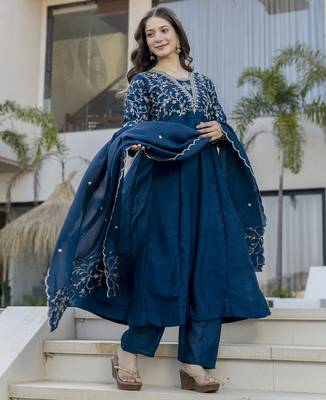  Vichitra Silk Embroidery Work Flared Anarkali Pant and Dupatta Set 3