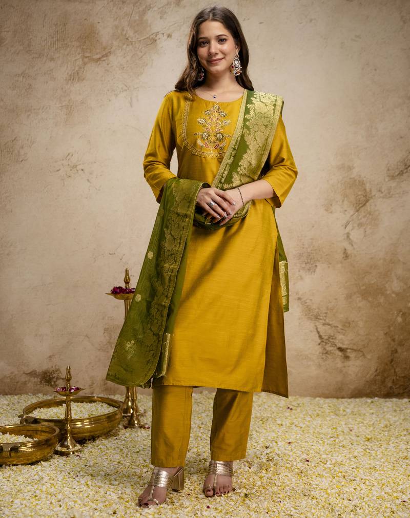  Vatican Embroidery Work Straight Kurta Pant and Dupatta Set