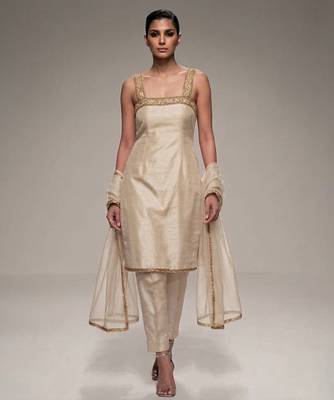 ivory embroidered semi dupion silk kurta set 1