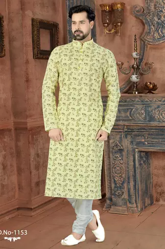 Yellow kurta with a delicate all-over botanical print, a neat band collar and coordinating buttons.