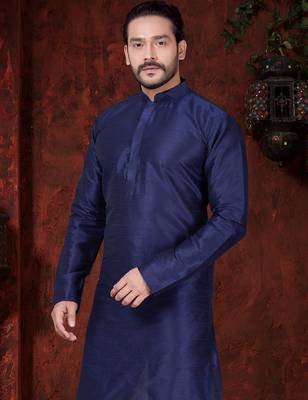 Classic navy kurta set with a clean, minimal design—an elegant choice for festive occasions. 2