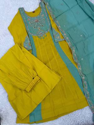 Yellow chanderi embroidered palazzo set 5