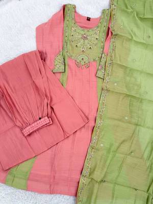 Pink chanderi embroidered palazzo set 4