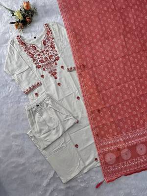 Off-white cotton poly embroidered kurta set 1