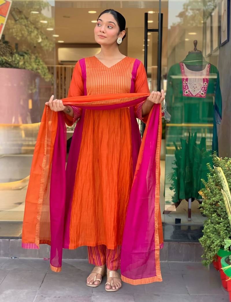 Orange chanderi embroidered kurta set