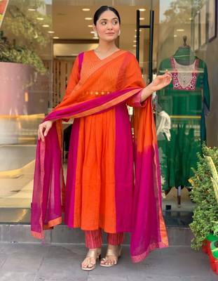 Orange chanderi embroidered kurta set 2