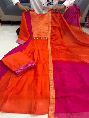 Orange chanderi embroidered kurta set 5