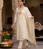 Cream silk blend embroidered kurta set