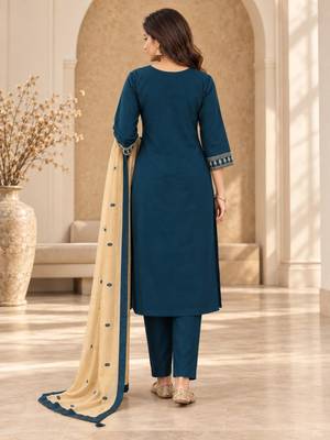 Teal-blue cotton poly embroidered kurta set 4