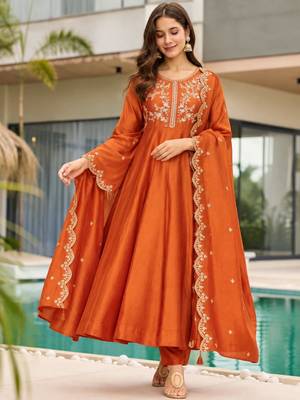 Orange silk blend embroidered anarkali set 2