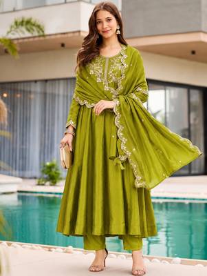 Olive silk blend embroidered anarkali set 3