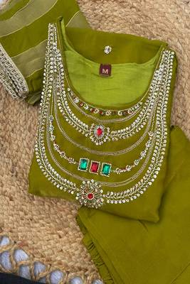 Embroidered silk kurta with pant & dupatta set for women 4